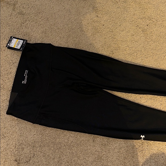NWT Medium M Tall MT - Under Armour Jet Black Performance Leggings Compression - Picture 6 of 6